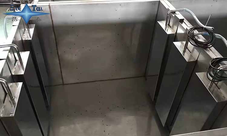 如何避免青青草网站下载损伤工具？