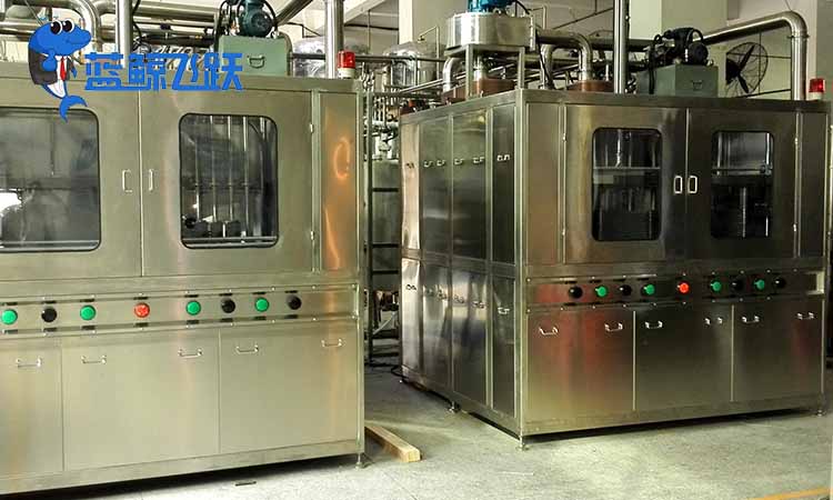 全自动碳氢真空青青草网站下载，怎样选择合适的？
