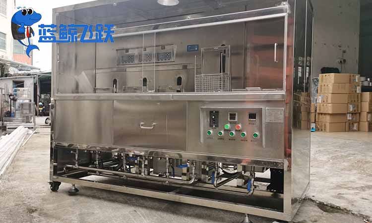 青青草网站下载，用什么水清洗？