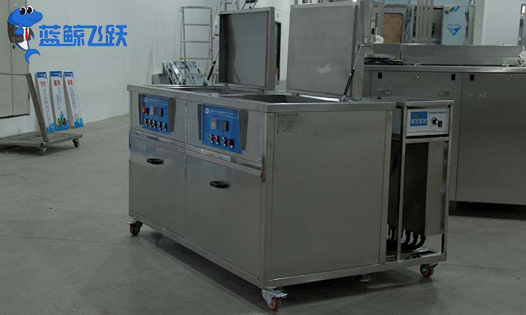 青青草网站下载散热解决的办法