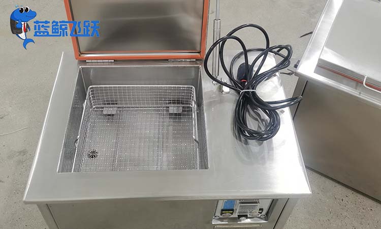 青青草网站下载在钢铁制造行业的应用，如何去除表面氧化层？