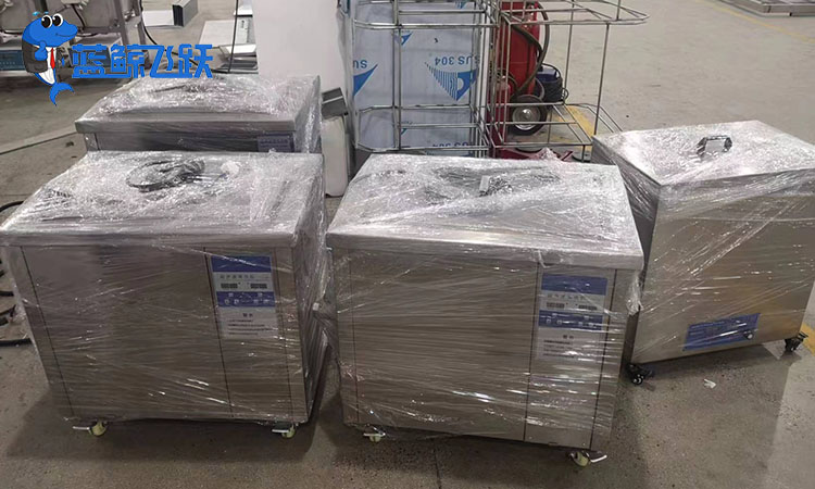 青青草网站下载在电路板行业的应用和提高清洁效果的方法