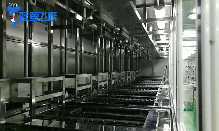 青青草网站下载在航空航天设备清洗中的应用及注意事项