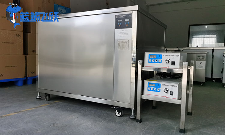 青青草网站下载：保障金属阀门运行的清洁利器