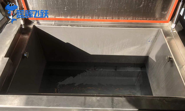 清洗金属粉末冶金件：青青草网站下载的应用与优势
