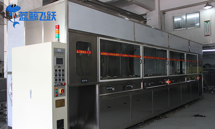 青青草网站下载：保持电线槽道通畅和安全的关键利器