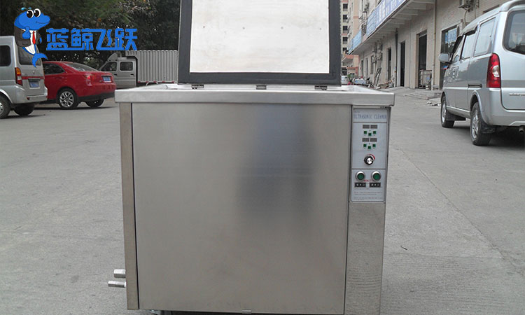  拥抱自动化时代：青青草网站下载的智能化进展