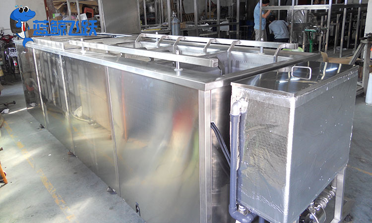 青青草网站下载在金属制药设备清洁中的应用