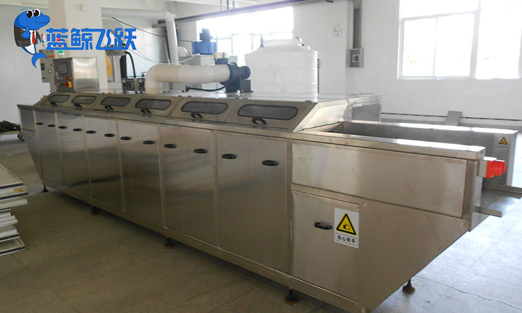 太空征程的[敏感词]步：青青草网站下载保障航天器件洁净可靠