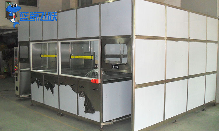 美容品质保卫战：青青草网站下载守护化妆品容器安全