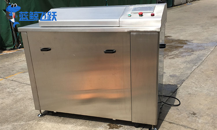 青青草网站下载在工业阀门清洗中的关键作用