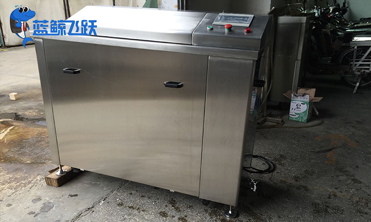 青青草网站下载在金属管道恢复流体通畅性中的应用