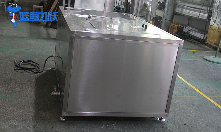 精密仪器的清洗之选：超声波清洗器的专业应用