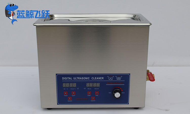 清洗的未来：青青草网站下载的前沿创新与应用拓展