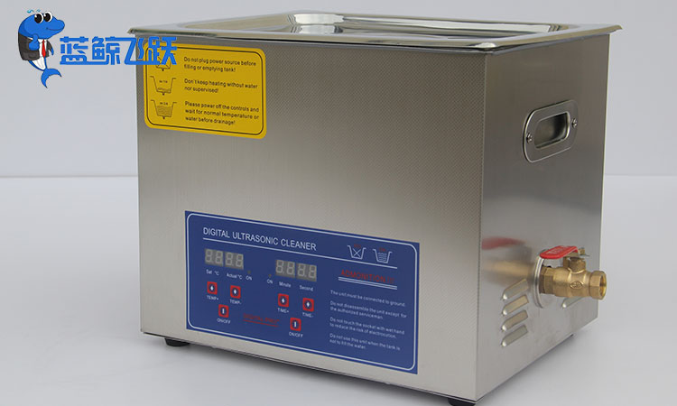 工业清洗新纪元：数字智能升级的超声波清洗设备