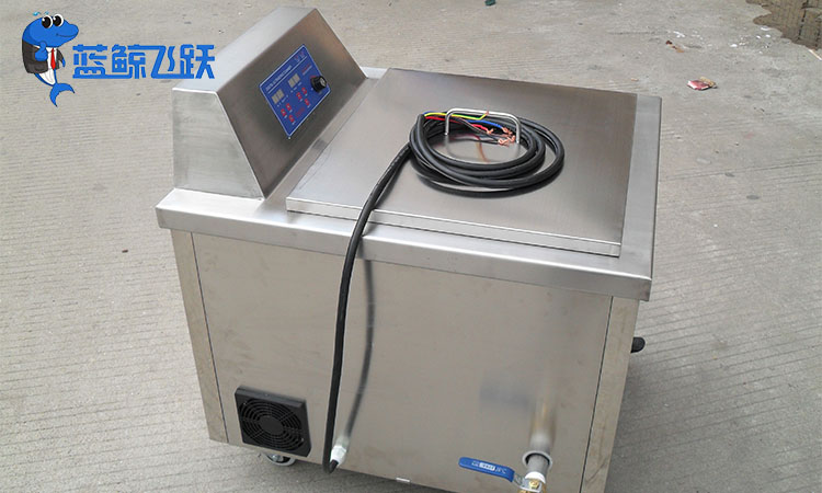 工业清洗新标杆：超声波清洗设备的高效性能