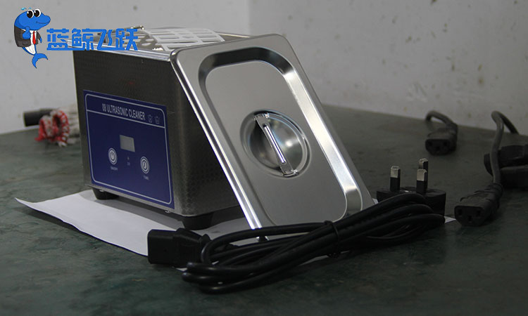 青青草网站下载在餐饮业中的应用与清洗频率探讨