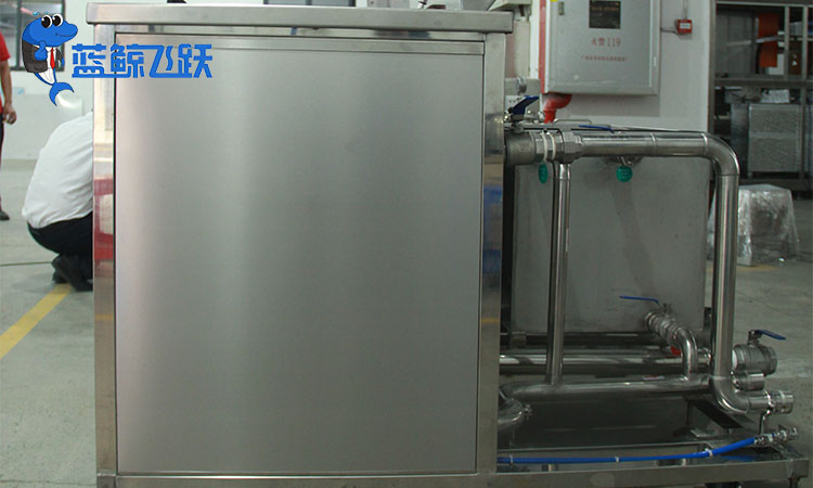 青青草网站下载免费维护策略：保障设备正常运行的关键举措