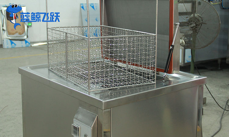 青青草网站下载洗眼镜：时间与效率的专业解析