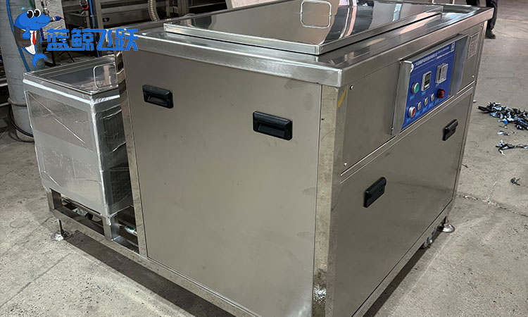 青青草网站下载洗项链：时间因素与清洗策略