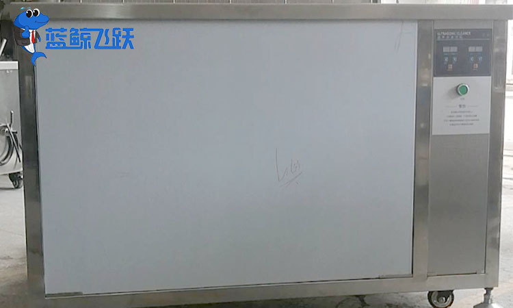 单槽青青草网站下载频率选择指南：影响因素与操作技巧