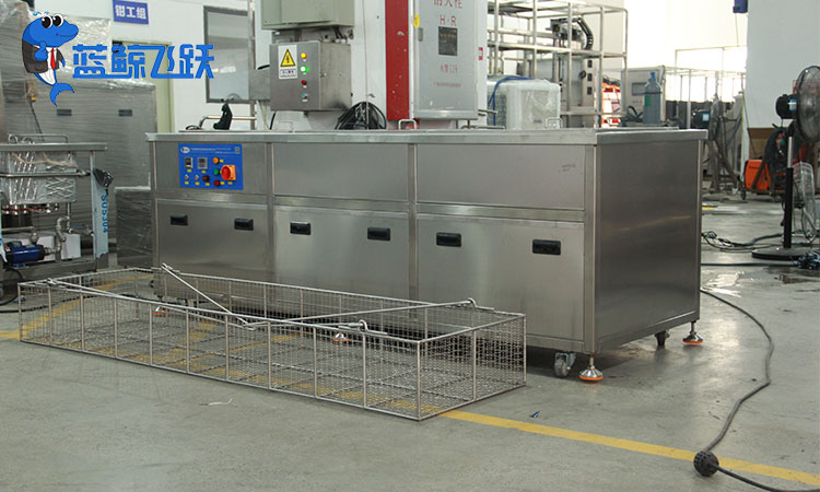 塑料青青草网站下载：原理、工作流程与应用解析