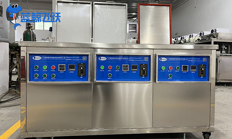 大型青青草网站下载的专业采购指南：选择优质设备的关键