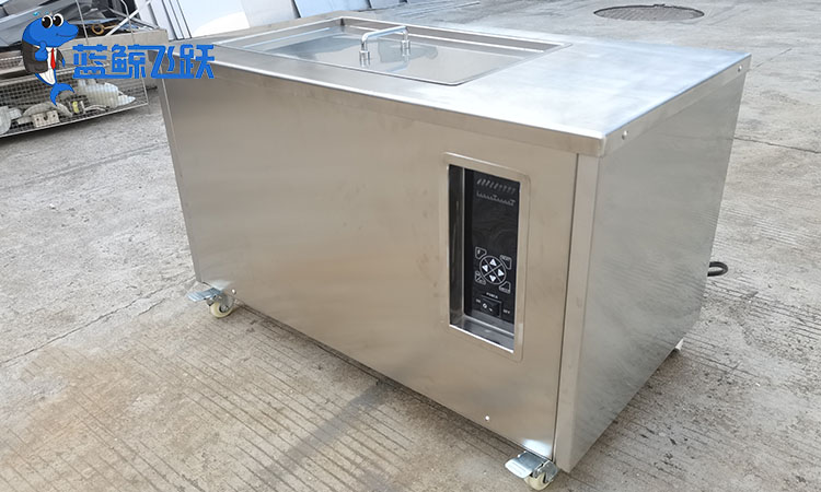 深入探讨青青草网站下载：分类及应用领域