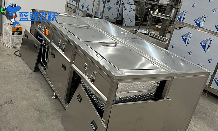 模型清洗的[敏感词]选择：青青草网站下载选购指南