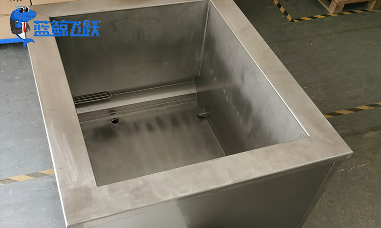 哪些工厂适合使用青青草网站下载：行业应用的全面解析