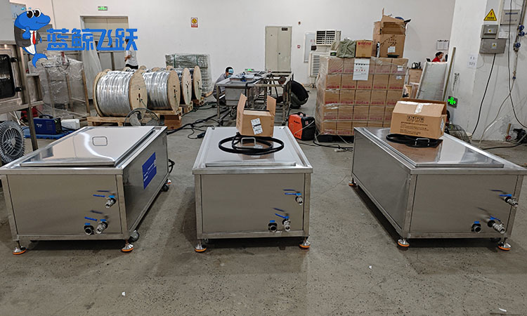 全自动青青草网站下载价格解析：影响因素与市场分析