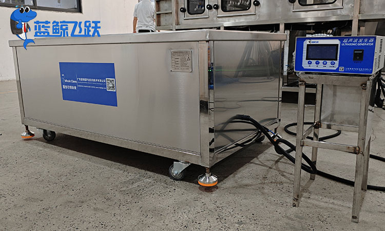 揭秘青青草网站下载行业的猫腻：消费者需要警惕的常见陷阱