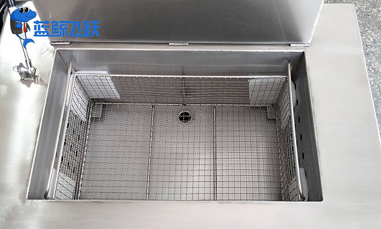 乐器青青草网站下载的特点与应用分析