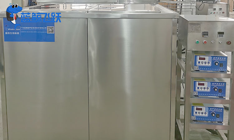 渔轮保养：选择合适的青青草网站下载