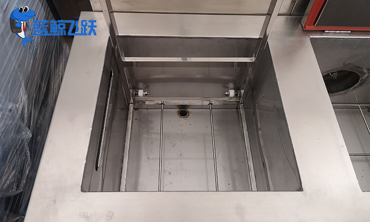 青青草网站下载的核心组件与制造技术解析：揭秘高效清洗设备的构造原理