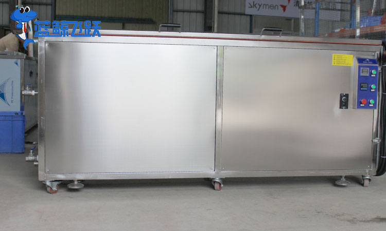 青青草网站下载水为什么会热？专业解析与应对方法