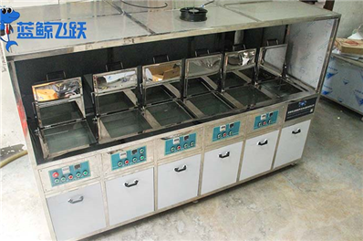 青青草网站下载在船舶设备清洗中的应用