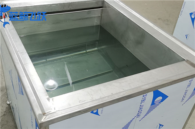 超声波清洗技术：优势与传统清洗方式对比