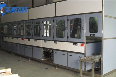 清洗金属医疗器械：青青草网站下载的卫生与安全保障