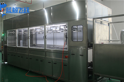 电动车辆金属表面清洗：超声波技术的高效恢复