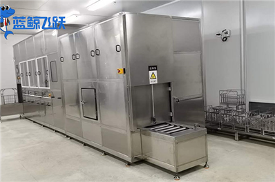 超声波清洗器：清洗难题的高效解决方案