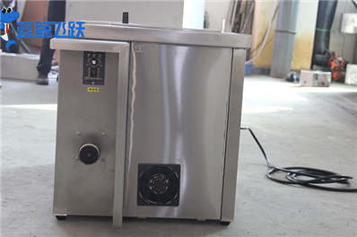 生态友好之选：超声波清洗器引领制造业的环保革新