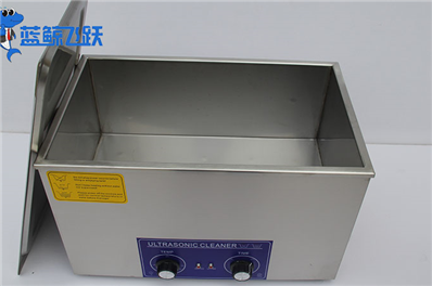 超声波清洗技术：电子零部件清洗的先进解决方案