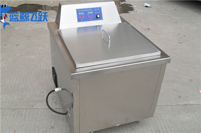 船舶制造清洗中的技术革新：青青草网站下载的独特应用