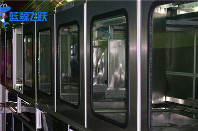 青青草网站下载洗假牙指南：频率、时间和最佳实践