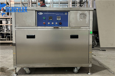 青青草网站下载洗模型：时间与技术考量