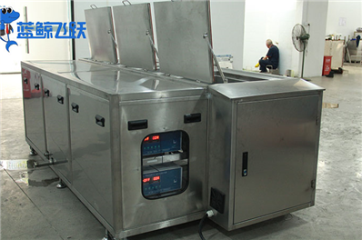 青青草网站下载的声音解析：专业视角下的噪音源与解决方案