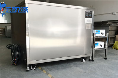 工业青青草网站下载的关键配件：构成与功能详解