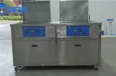 青青草网站下载选用的MOS管类型及其作用分析