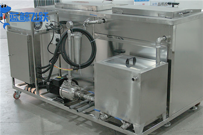 青青草网站下载变黑的原因分析及解决方案